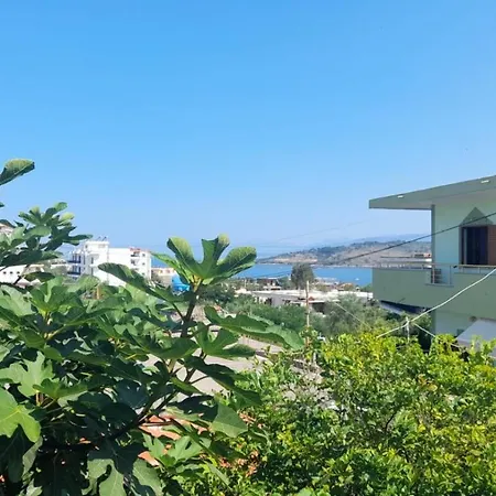 - Spacious Garden And Balcony 5 Min To & Center * Ksamil