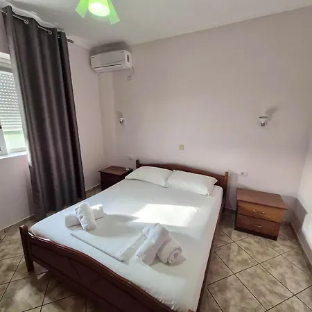 Appartement - Spacious Garden And Balcony 5 Min To & Center Ksamil